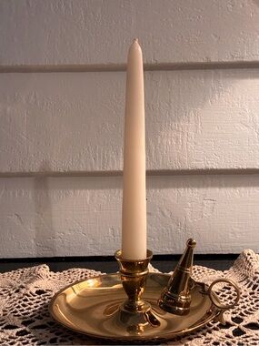 Virginia Metalcrafters Colonial Williamsburg Brass Candle w/Snuffer, CW 16-73